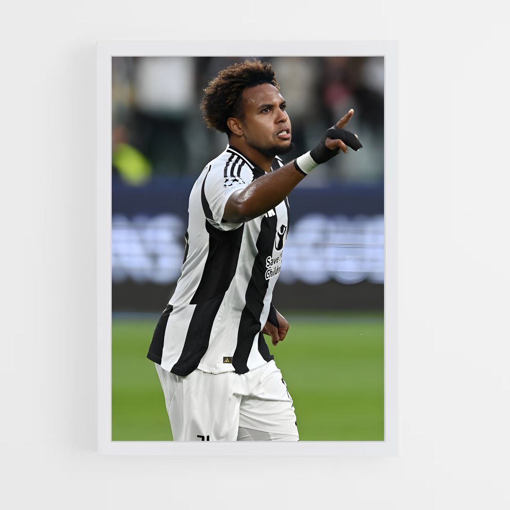 ap-weston mckennie-7 cadre Blanc