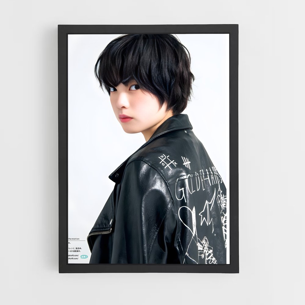 ap-yurina hirate-1 cadre Noir