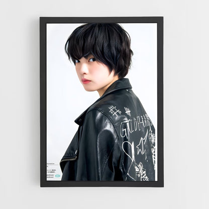 ap-yurina hirate-1 cadre Noir