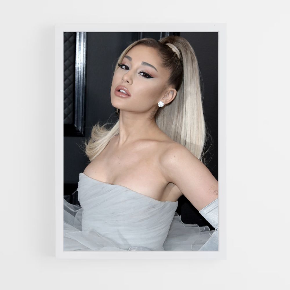 Poster Ariana Grande Tendance