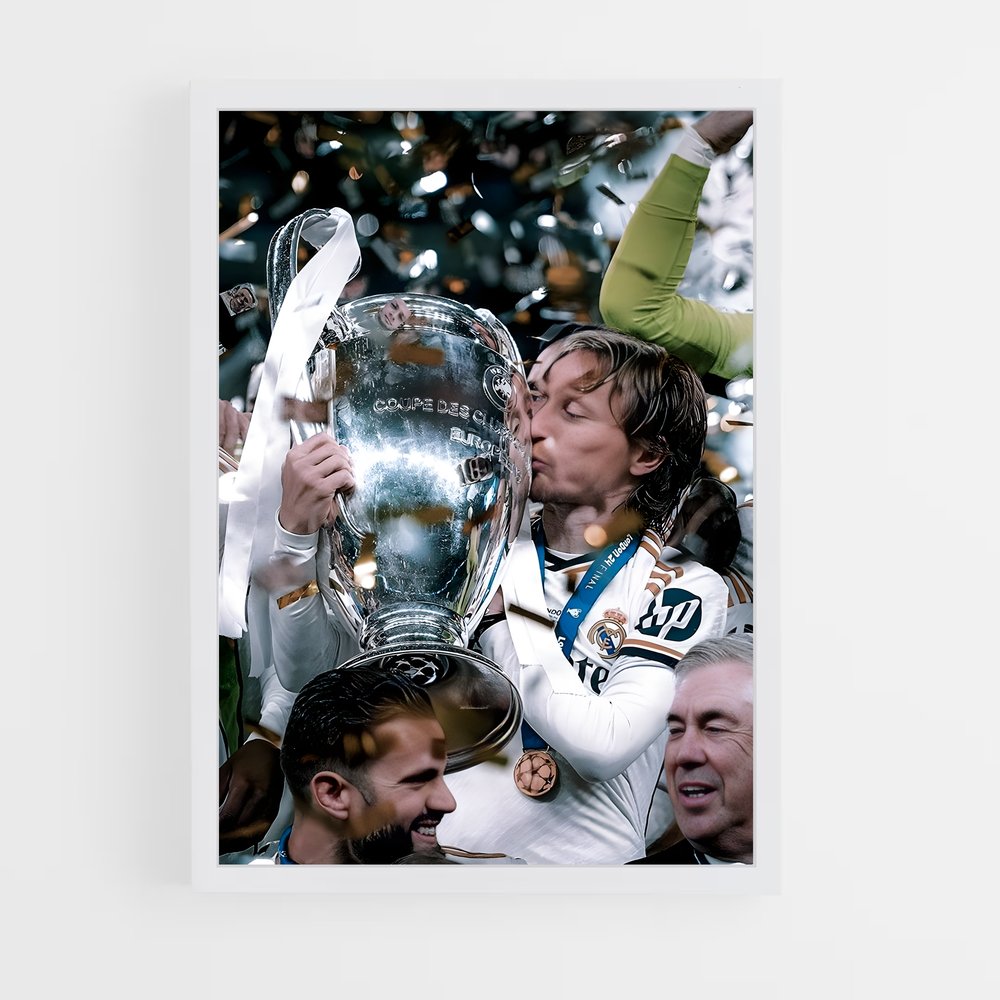 luka-modric-3 cadre Blanc