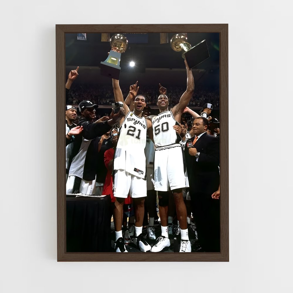 tim-duncan-11 cadre Bois foncé